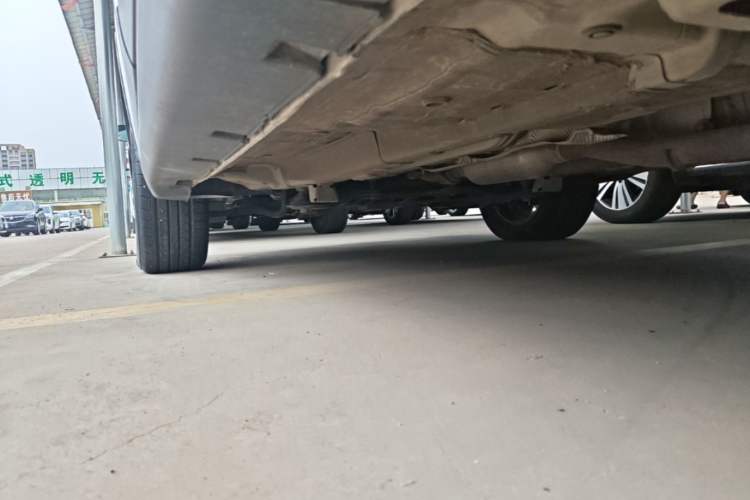 Used GAC Trumpchi GS4 2017 235T Automatic Two-Wheel Drive Elite Edition Left Side Sill