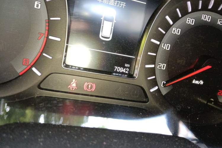 Used GAC Trumpchi GS4 2017 235T Manual Two-Wheel Drive Luxury Edition Odometer Close Up