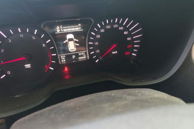 Used GAC Trumpchi GS4 2017 235T G-DCT Two-Wheel Drive Elite Edition Odometer Close Up