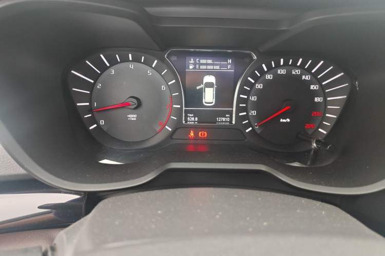 Used GAC Trumpchi GS4 2017 235T Manual Two-Wheel Drive Luxury Edition Odometer Close Up