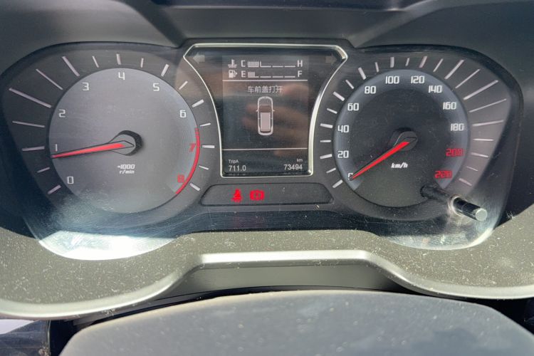 Used GAC Trumpchi GS4 2017 200T Manual Two-Wheel Drive Elite Edition Odometer Close Up