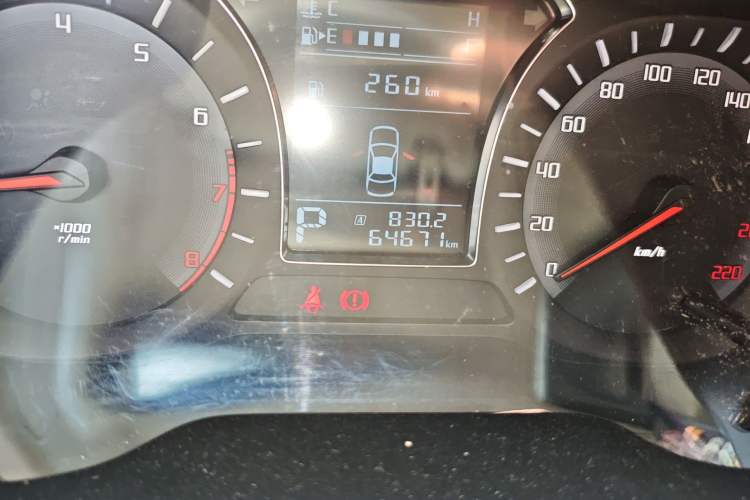 Used GAC Trumpchi GS4 2017 200T G-DCT Two-Wheel Drive Comfort Edition Odometer Close Up