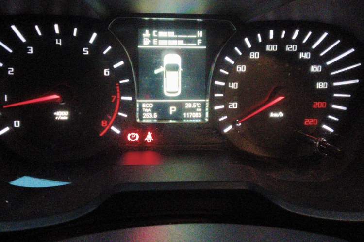 Used GAC Trumpchi GS4 2017 235T Automatic Two-Wheel Drive Luxury Smart Connectivity Version Odometer Close Up