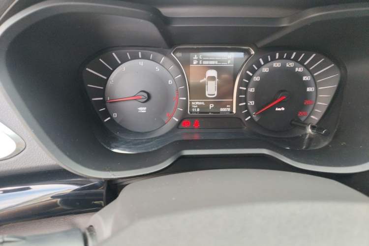 Used GAC Trumpchi GS4 2017 235T Automatic Two-Wheel Drive Elite Edition Odometer Close Up