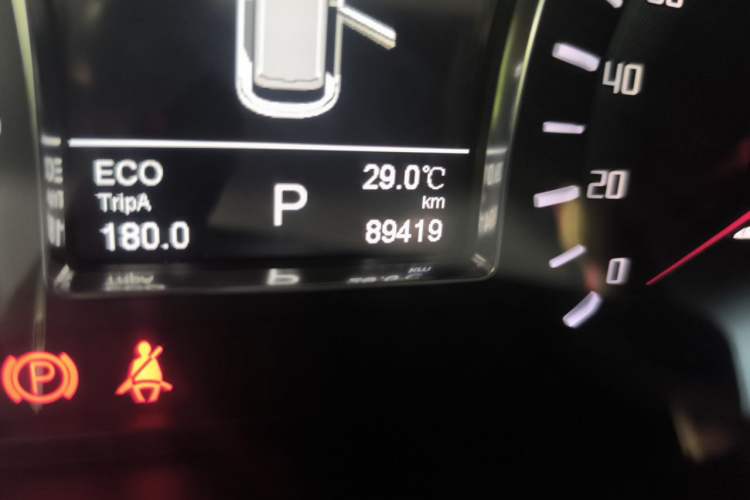 Used GAC Trumpchi GS4 2017 235T Automatic Two-Wheel Drive Luxury Smart Connectivity Version Odometer Close Up