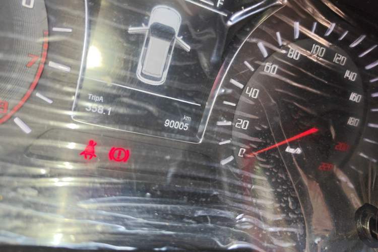 Used GAC Trumpchi GS4 2017 200T Manual Two-Wheel Drive Elite Edition Odometer Close Up