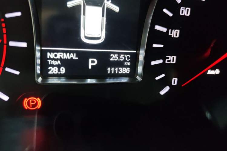 Used GAC Trumpchi GS4 2017 235T Automatic Two-Wheel Drive Luxury Smart Connectivity Version Odometer Close Up