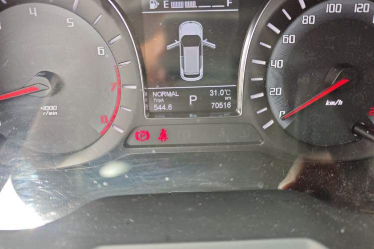 Used GAC Trumpchi GS4 2017 235T Automatic Two-Wheel Drive Luxury Smart Connectivity Version Odometer Close Up