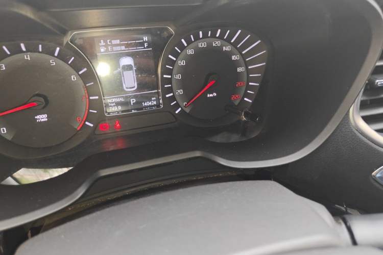 Used GAC Trumpchi GS4 2017 200T G-DCT Two-Wheel Drive Elite Edition Odometer Close Up