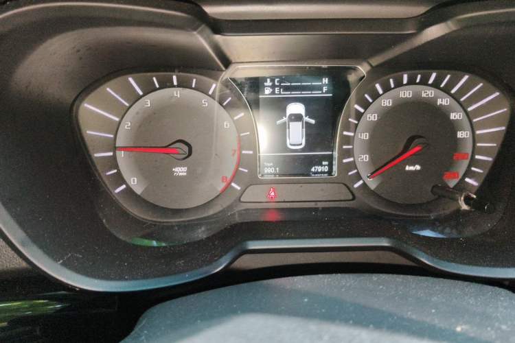 Used GAC Trumpchi GS4 2017 200T Manual Two-Wheel Drive Elite Edition Odometer Close Up
