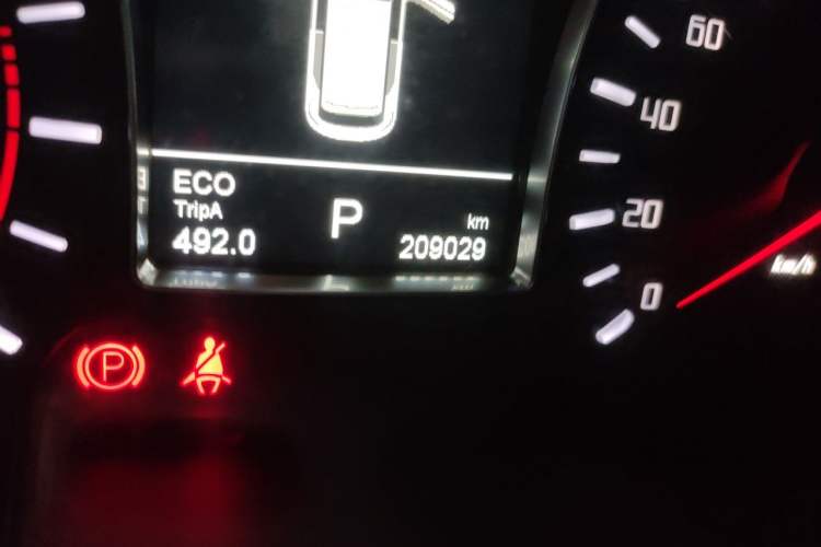 Used GAC Trumpchi GS4 2017 235T Automatic Two-Wheel Drive Elite Edition Odometer Close Up