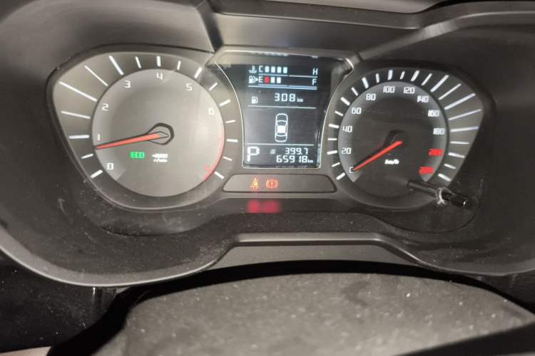 Used GAC Trumpchi GS4 2017 200T G-DCT Two-Wheel Drive Comfort Edition Odometer Close Up