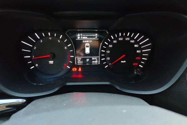 Used GAC Trumpchi GS4 2017 235T Automatic Two-Wheel Drive Luxury Smart Connectivity Version Odometer Close Up
