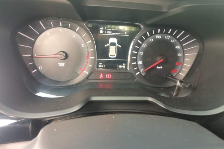 Used GAC Trumpchi GS4 2017 235T Manual Two-Wheel Drive Luxury Edition Odometer Close Up