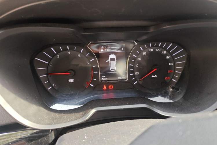 Used GAC Trumpchi GS4 2017 200T Manual Two-Wheel Drive Elite Edition Odometer Close Up