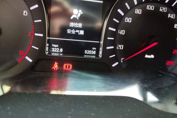 Used GAC Trumpchi GS4 2017 235T Manual Two-Wheel Drive Luxury Edition Odometer Close Up