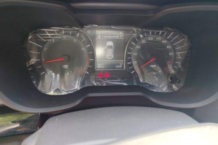 Used GAC Trumpchi GS4 2017 200T Manual Two-Wheel Drive Elite Edition Odometer Close Up