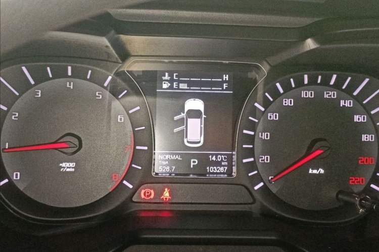 Used GAC Trumpchi GS4 2017 235T G-DCT Two-Wheel Drive Elite Edition Odometer Close Up