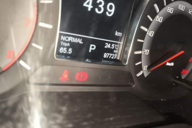Used GAC Trumpchi GS4 2017 200T G-DCT Two-Wheel Drive Elite Edition Odometer Close Up