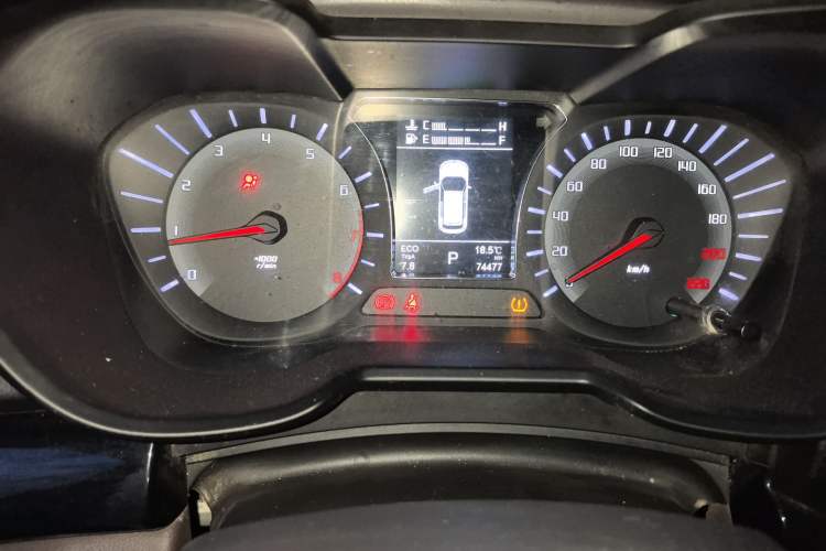 Used GAC Trumpchi GS4 2017 235T Automatic Two-Wheel Drive Luxury Smart Connectivity Version Odometer Close Up