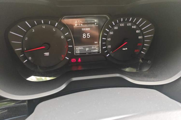 Used GAC Trumpchi GS4 2017 235T Automatic Two-Wheel Drive Luxury Smart Connectivity Version Odometer Close Up