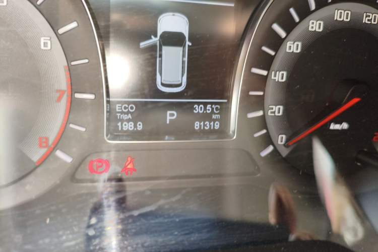 Used GAC Trumpchi GS4 2017 235T Automatic Two-Wheel Drive Luxury Smart Connectivity Version Odometer Close Up