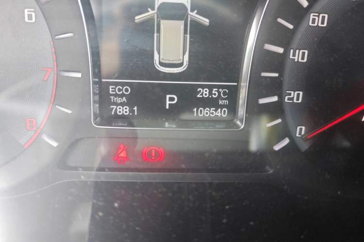 Used GAC Trumpchi GS4 2017 200T G-DCT Two-Wheel Drive Elite Edition Odometer Close Up