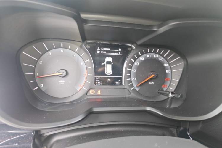 Used GAC Trumpchi GS4 2017 235T Automatic Two-Wheel Drive Elite Edition Odometer Close Up