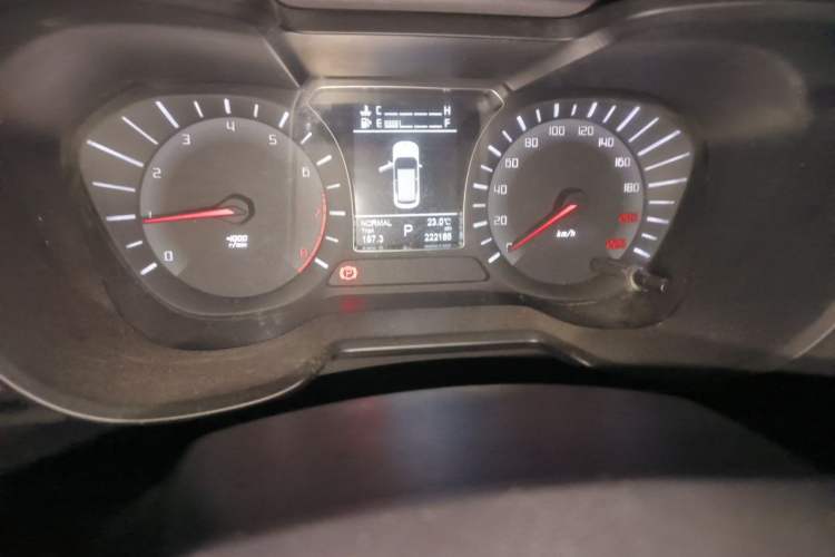 Used GAC Trumpchi GS4 2017 235T Automatic Two-Wheel Drive Luxury Smart Connectivity Version Odometer Close Up