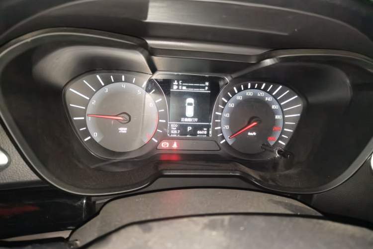 Used GAC Trumpchi GS4 2017 235T Automatic Two-Wheel Drive Elite Edition Odometer Close Up