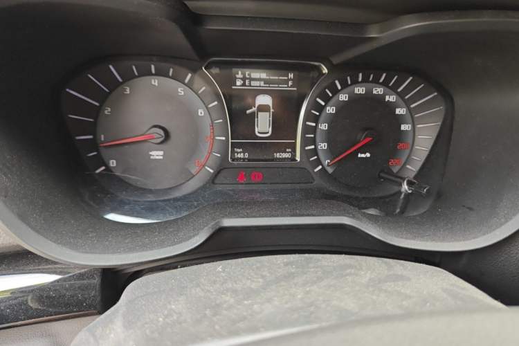 Used GAC Trumpchi GS4 2017 200T Manual Two-Wheel Drive Luxury Edition Odometer Close Up