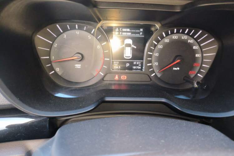 Used GAC Trumpchi GS4 2017 200T G-DCT Two-Wheel Drive Elite Edition Odometer Close Up