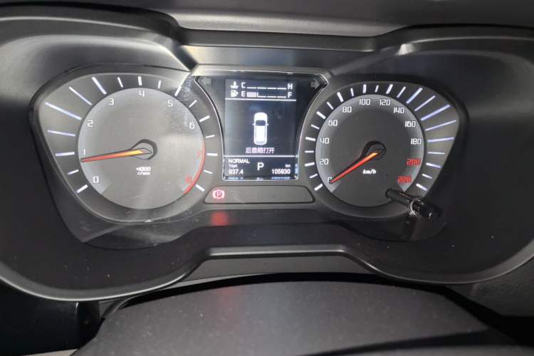 Used GAC Trumpchi GS4 2017 235T Automatic Two-Wheel Drive Elite Edition Odometer Close Up