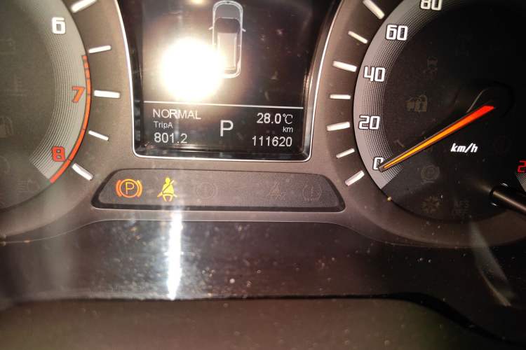 Used GAC Trumpchi GS4 2017 235T Automatic Two-Wheel Drive Luxury Smart Connectivity Version Odometer Close Up