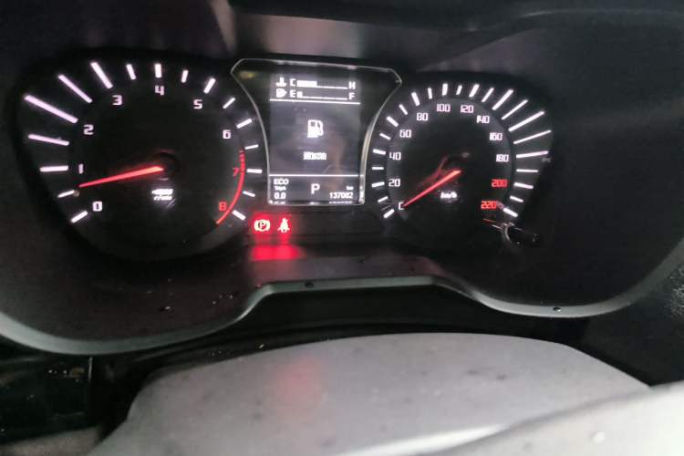 Used GAC Trumpchi GS4 2017 235T Automatic Two-Wheel Drive Elite Edition Odometer Close Up