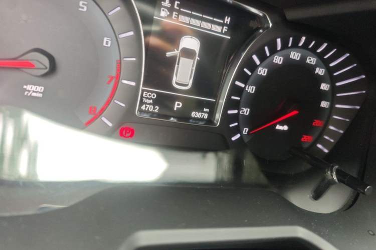 Used GAC Trumpchi GS4 2017 235T Automatic Two-Wheel Drive Elite Edition Odometer Close Up