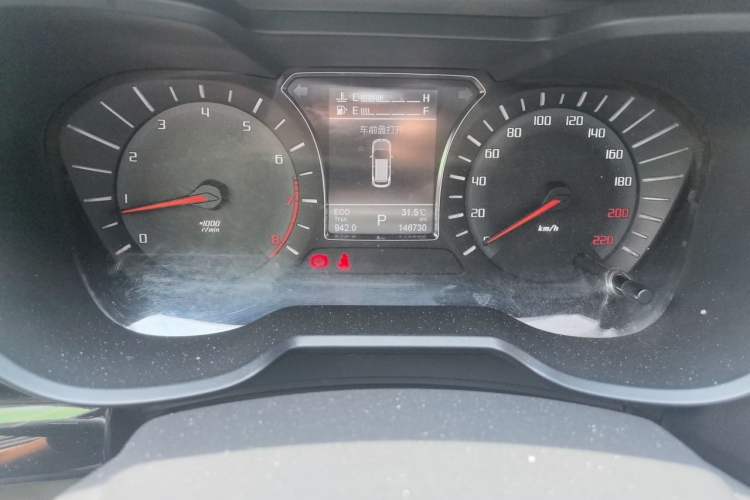 Used GAC Trumpchi GS4 2017 235T Automatic Two-Wheel Drive Luxury Smart Connectivity Version Odometer Close Up