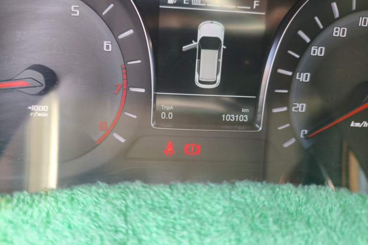 Used GAC Trumpchi GS4 2017 235T Manual Two-Wheel Drive Luxury Edition Odometer Close Up