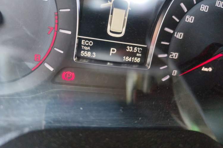 Used GAC Trumpchi GS4 2017 235T Automatic Two-Wheel Drive Luxury Smart Connectivity Version Odometer Close Up