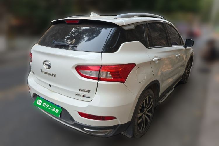 Used GAC Trumpchi GS4 2017 200T G-DCT Two-Wheel Drive Luxury Edition Rear Right 45 Deg