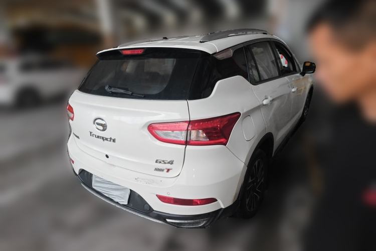 Used GAC Trumpchi GS4 2017 200T Manual Two-Wheel Drive Elite Edition Rear Right 45 Deg