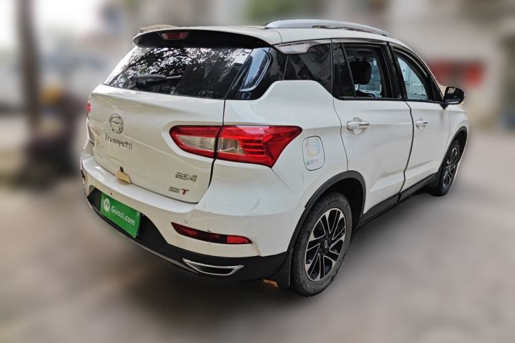 Used GAC Trumpchi GS4 2017 200T Manual Two-Wheel Drive Elite Edition Rear Right 45 Deg