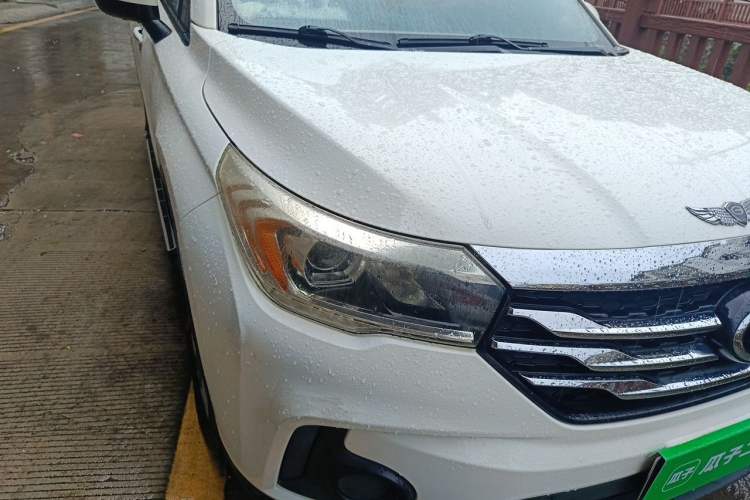Used GAC Trumpchi GS4 2017 235T Manual Two-Wheel Drive Comfort Edition Right Front Headlight