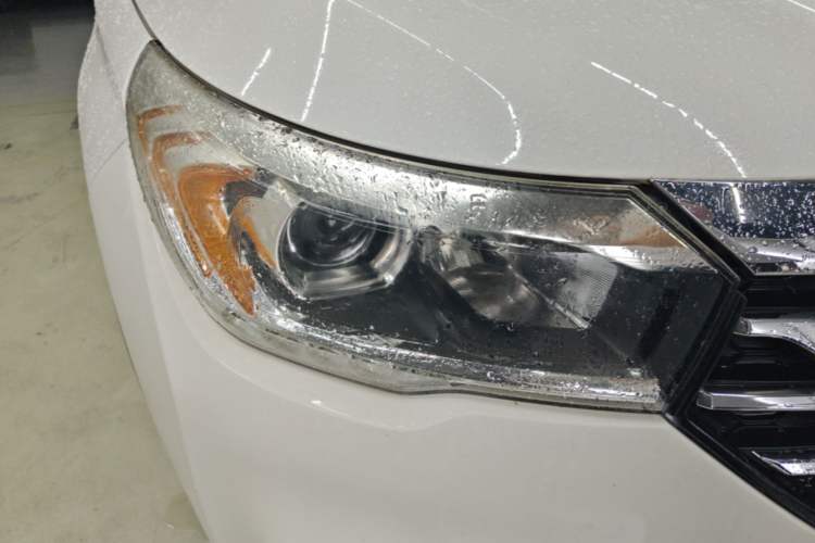 Used GAC Trumpchi GS4 2017 200T Manual Two-Wheel Drive Elite Edition Right Front Headlight