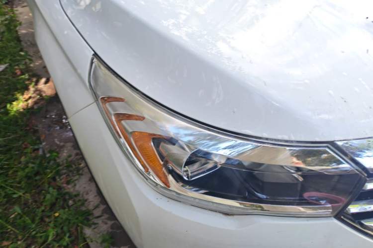 Used GAC Trumpchi GS4 2017 235T Manual Two-Wheel Drive Comfort Edition Right Front Headlight