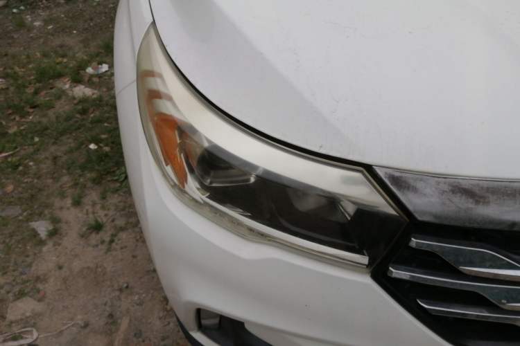 Used GAC Trumpchi GS4 2017 235T Automatic Two-Wheel Drive Elite Edition Right Front Headlight