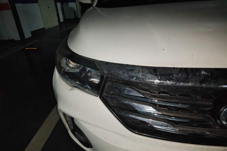 Used GAC Trumpchi GS4 2017 235T Automatic Two-Wheel Drive Luxury Smart Connectivity Version Right Front Headlight