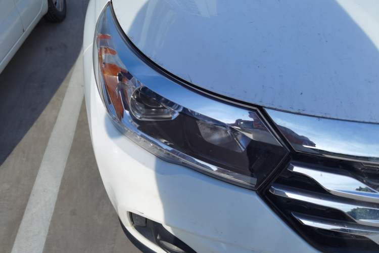 Used GAC Trumpchi GS4 2017 200T Manual Two-Wheel Drive Elite Edition Right Front Headlight
