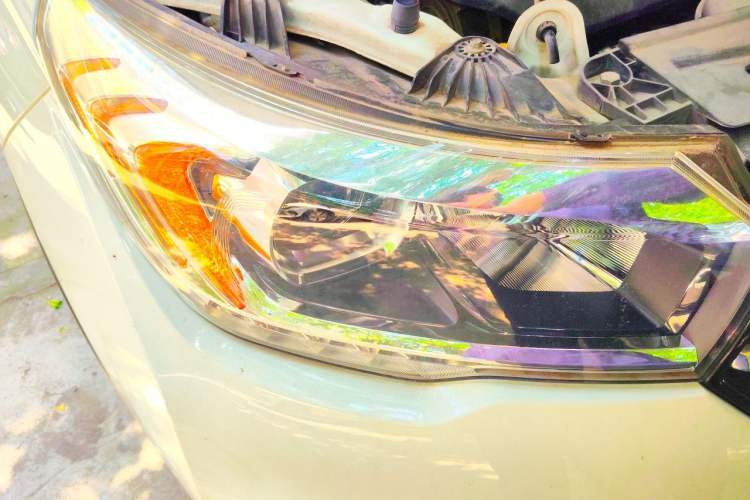 Used GAC Trumpchi GS4 2017 235T Automatic Two-Wheel Drive Luxury Smart Connectivity Version Right Front Headlight