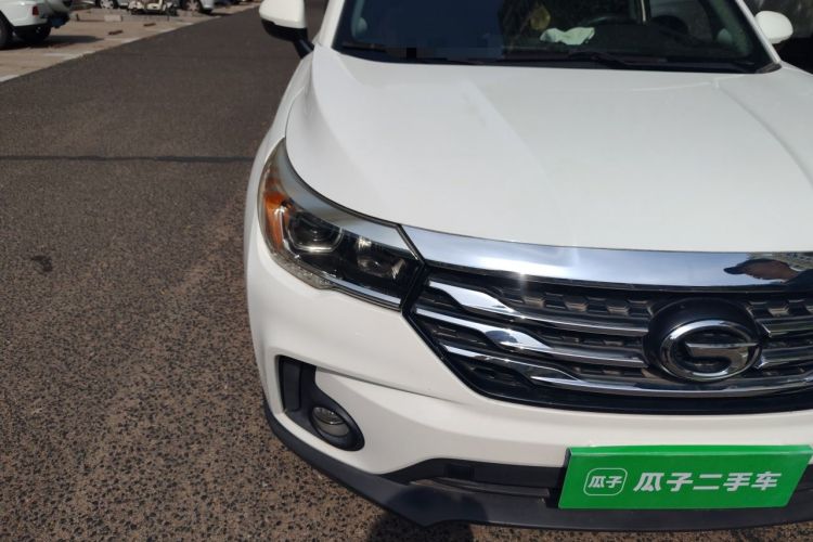 Used GAC Trumpchi GS4 2017 200T Manual Two-Wheel Drive Elite Edition Right Front Headlight